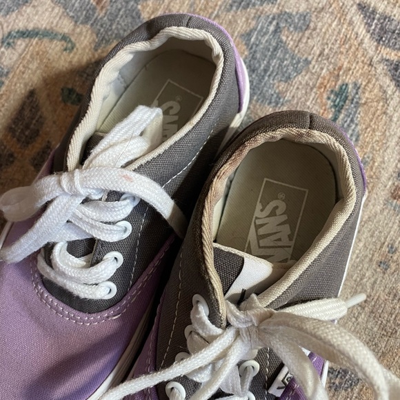 Toddler 11 Vans sneakers - Picture 4 of 4